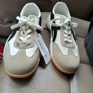 Women's Athletic Shoes - White and Tan
